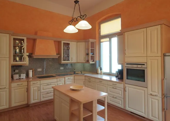 Lejlighed Haniel Julius *